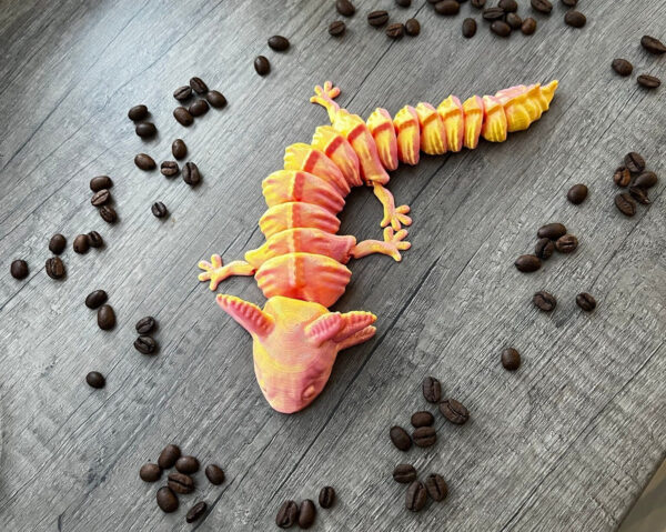 Hračka axolotla 28 cm (11") | Rozkošný axolotl | Fidget hračka pro dospělé | Rozkošná dekorace na stůl - Image 5